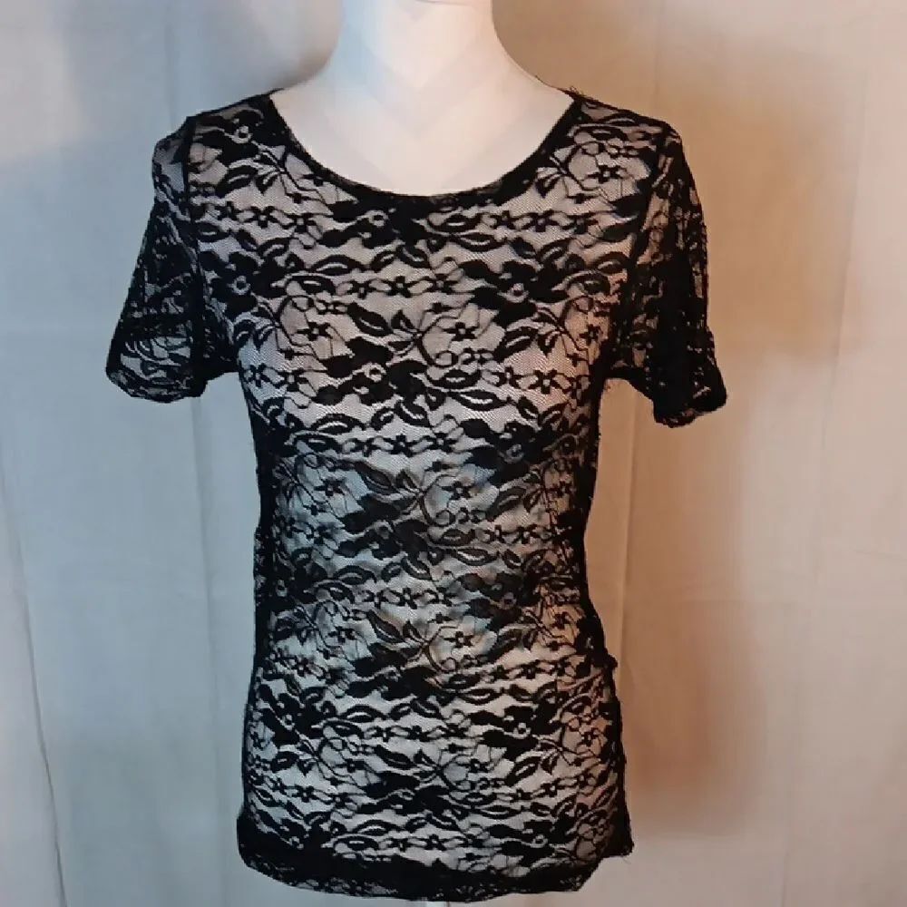Black Floral Lace Top